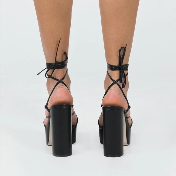 NWT Princess Polly Amato Platform Heels in black size 10 - Picture 9 of 9